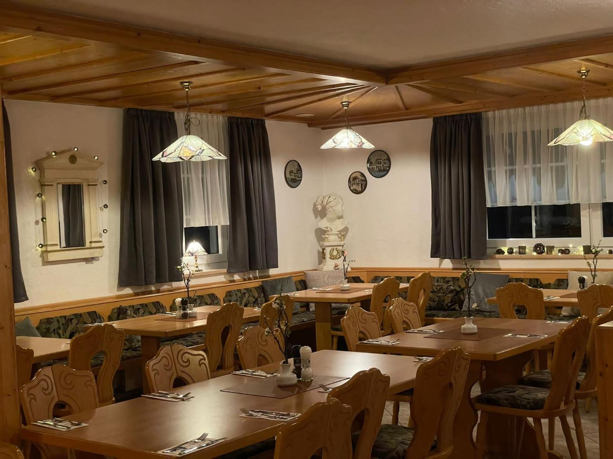 Gasthaus Hecht Orsingen-Nenzingen Esterno foto